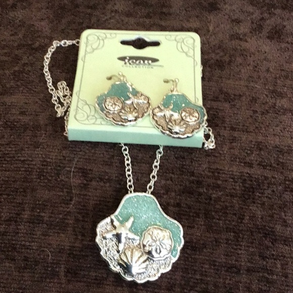 🏷️Shell Necklace and Earrings Set - Picture 4 of 4